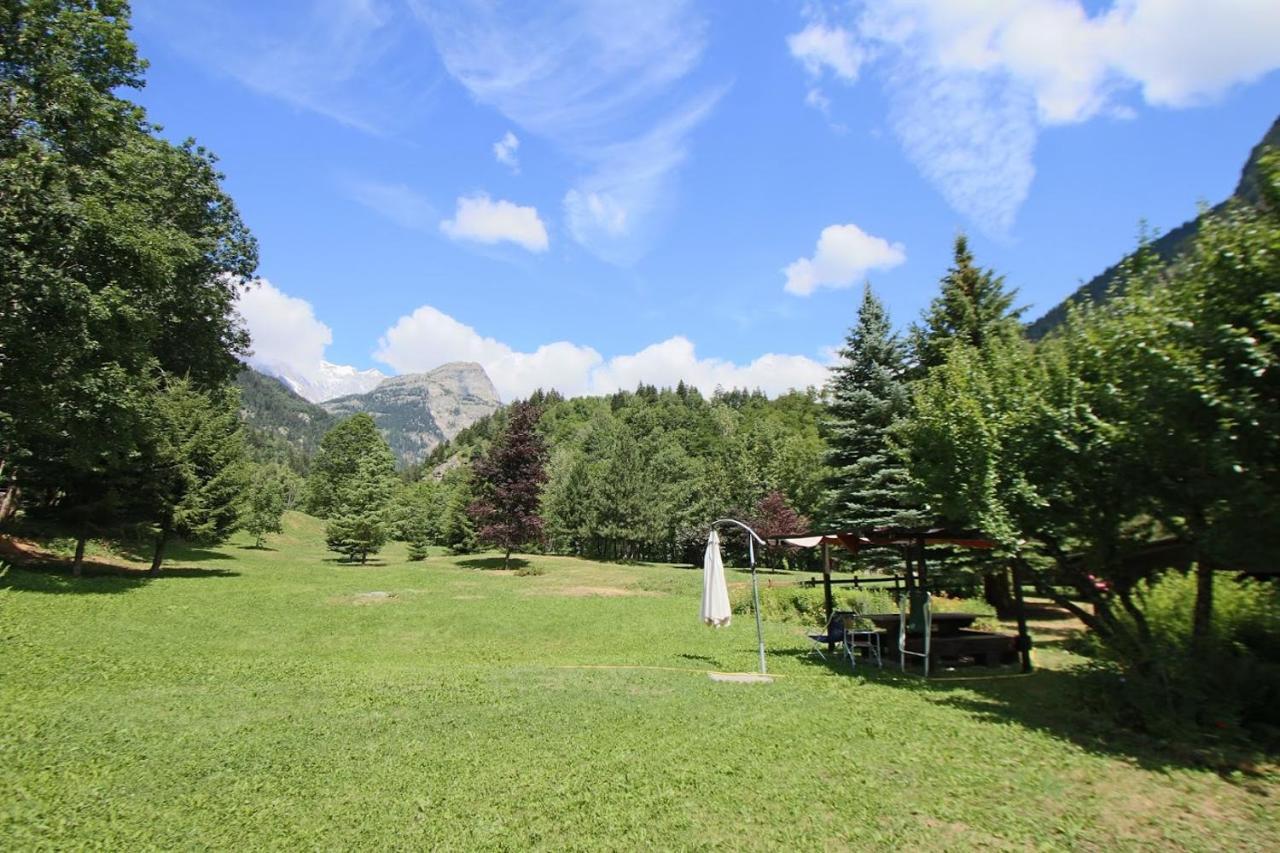 Champex Apartments Pré-Saint-Didier Εξωτερικό φωτογραφία